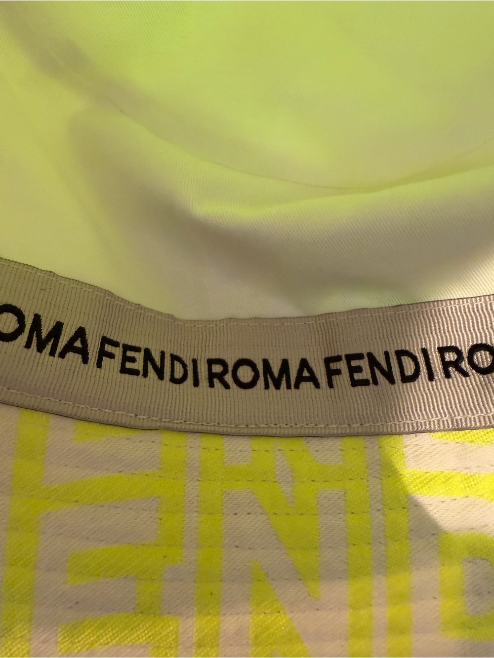 Fendi Neon Yellow Logo Fringe-Trim Bucket Hat - Picture 7 of 12